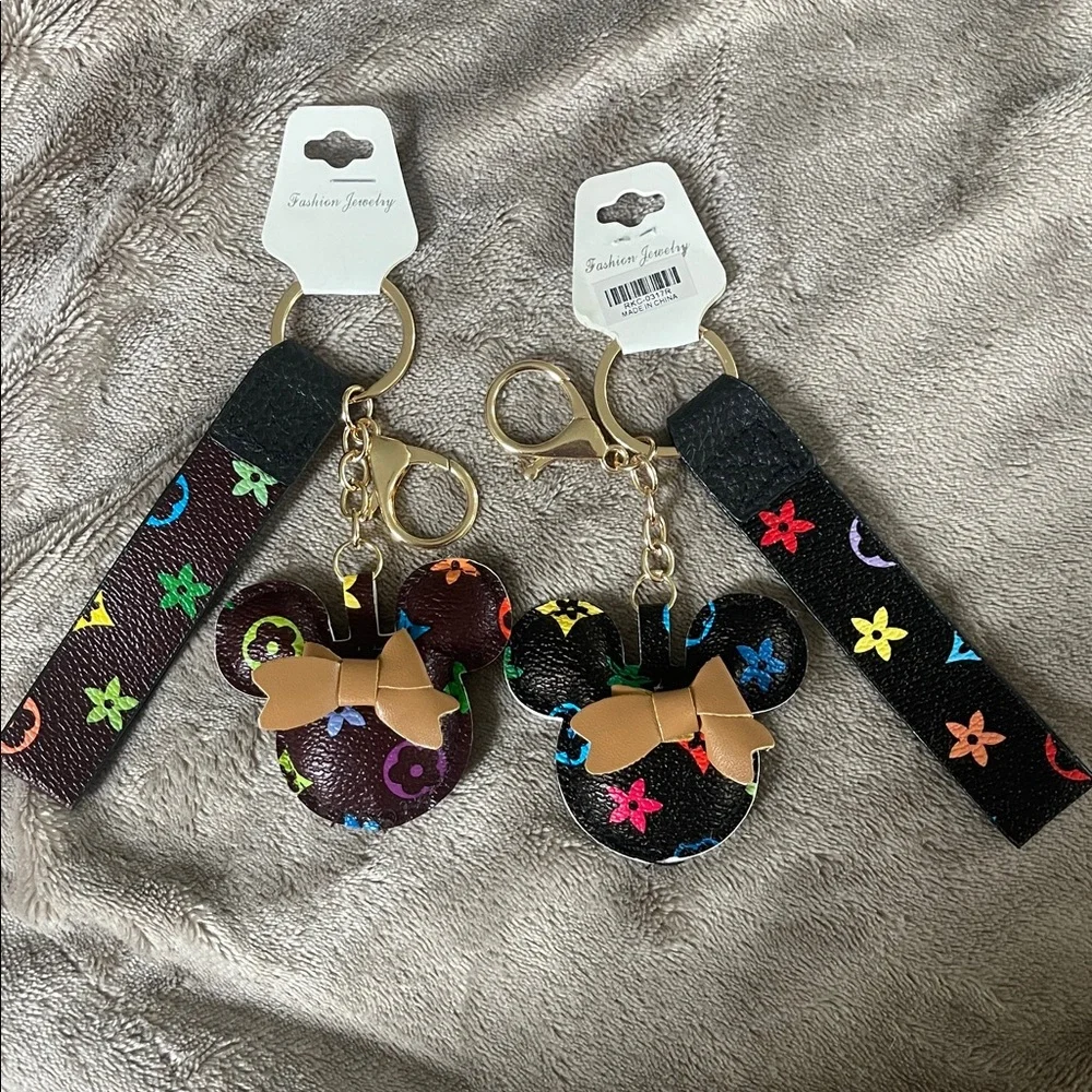 Brown or black Minnie mouse luxury keychain multicolor purse charm nwt